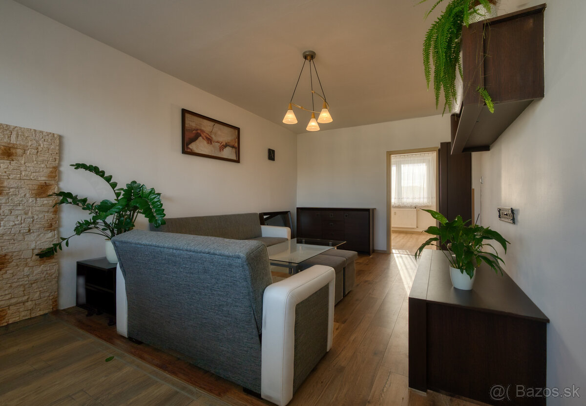 Na predaj 3-izbový byt – Lánkšronská ulica, Kežmarok - 3