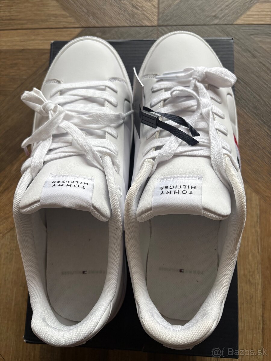 Pánske topánky TOMMY HILFIGER. Veľkosť 43 - 3