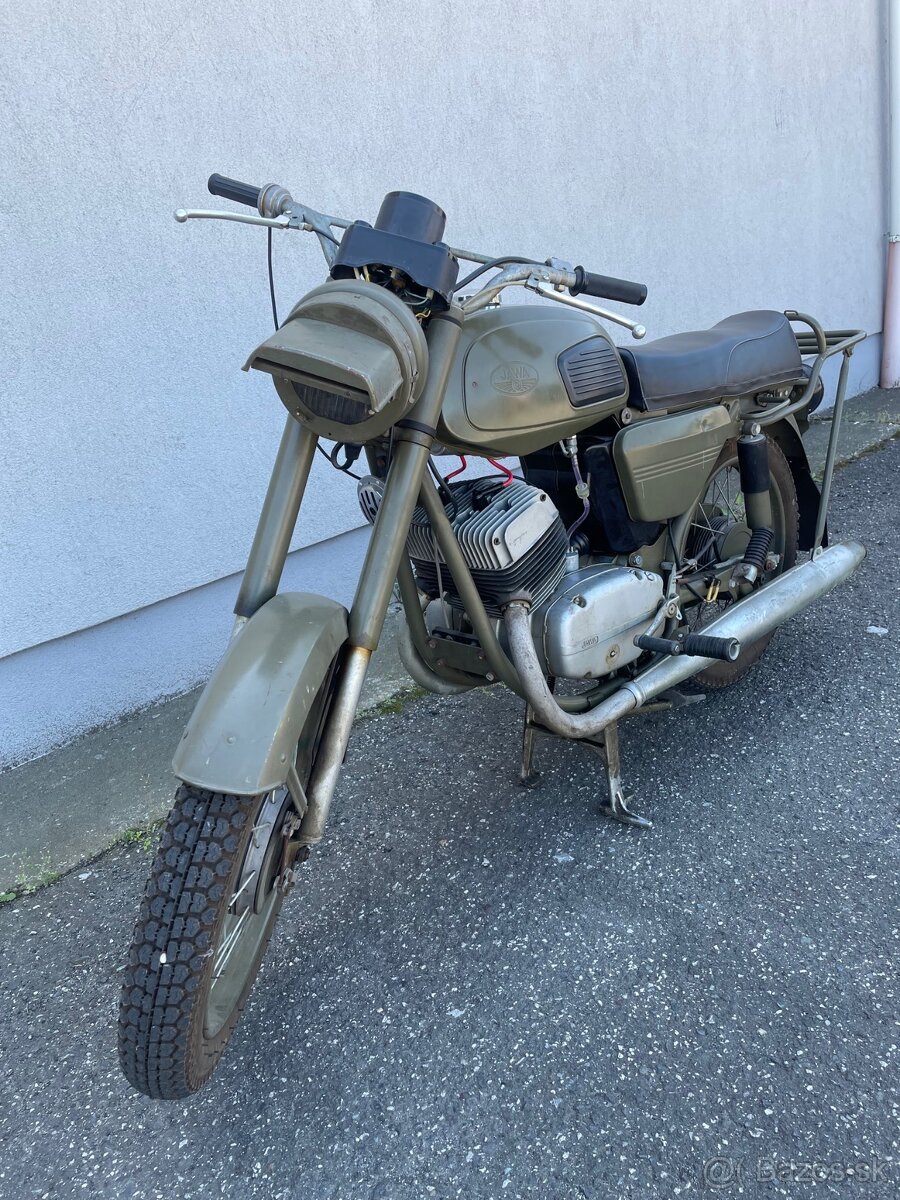 Jawa 350 - 3