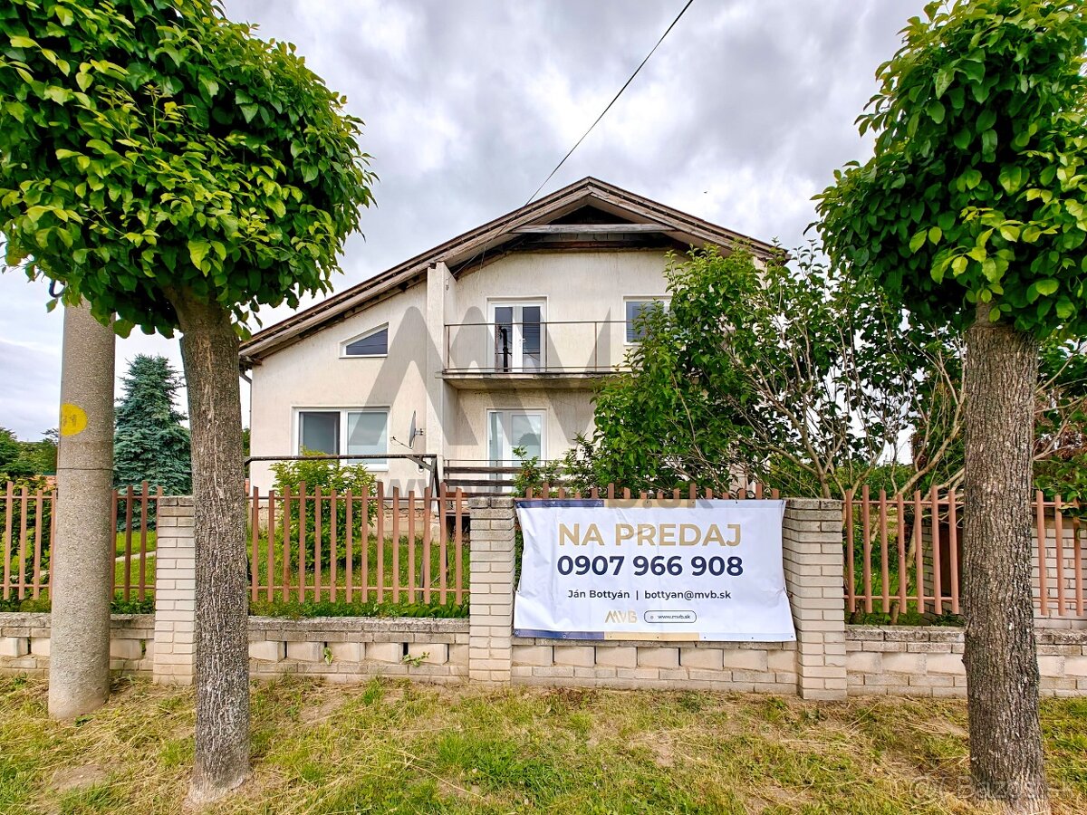 PRIESTRANNÝ RODINNÝ DOM S NÁDHERNÝM PANORAMATICKÝM VÝHĽADOM - 3