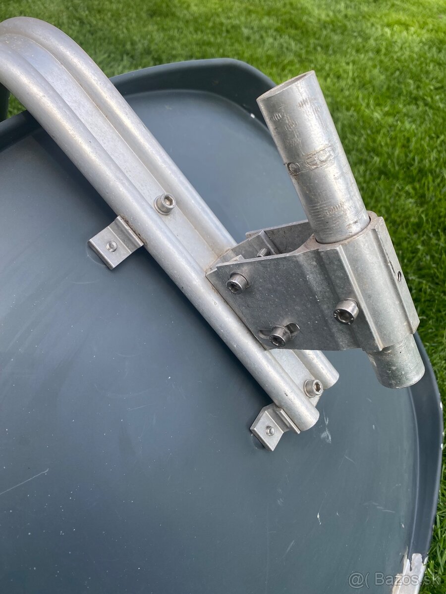 satelitná anténa pre karavan - 3