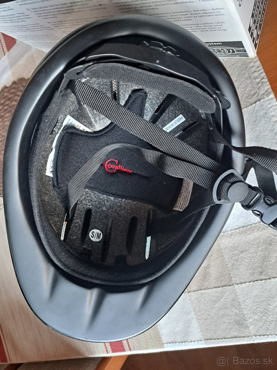 Predám detskú jazdeckú prilbu - kone - 3