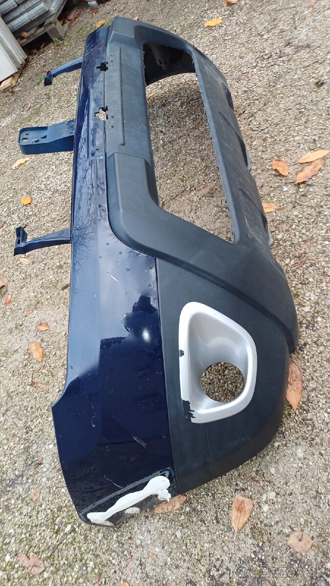 Dacia Duster Predny Naraznik 2011 - 3