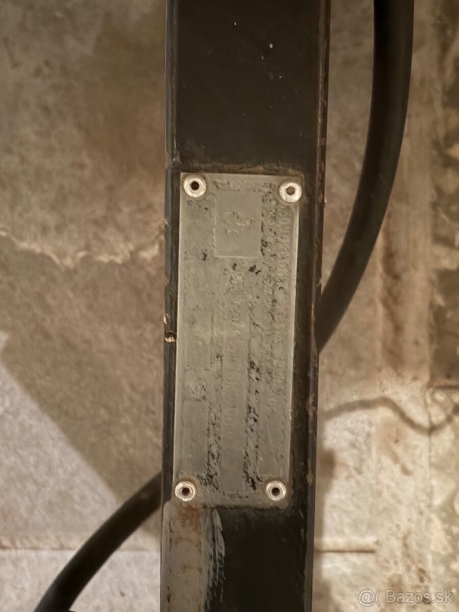 Predám prívesný vozík - 3