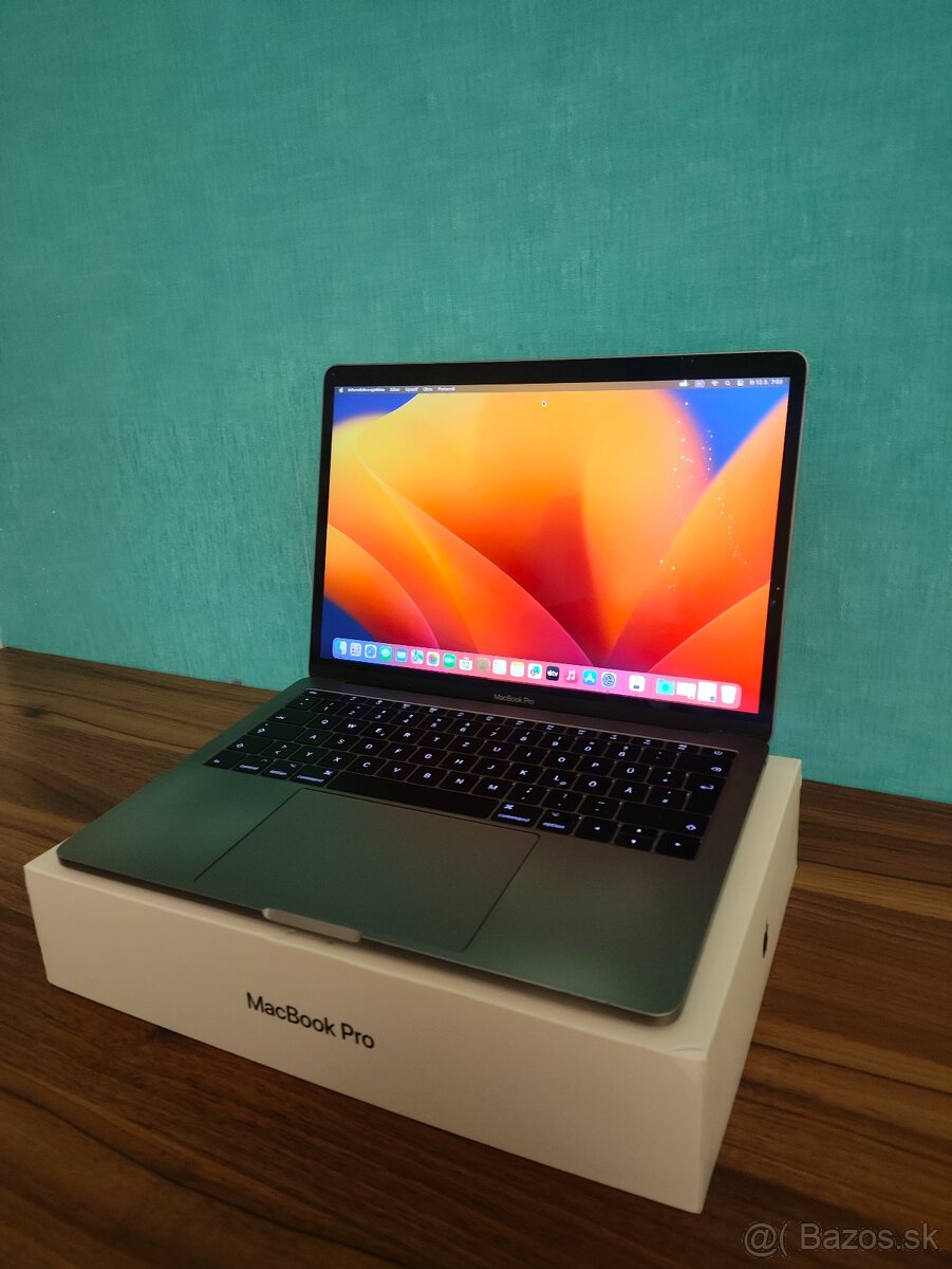 Apple MacBook Pro 2017 – i5 / 8GB / 256GB - 3