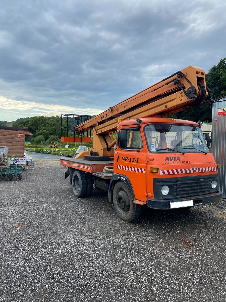 Predám plošinu AVIA Electronic MP-13-1 - 3