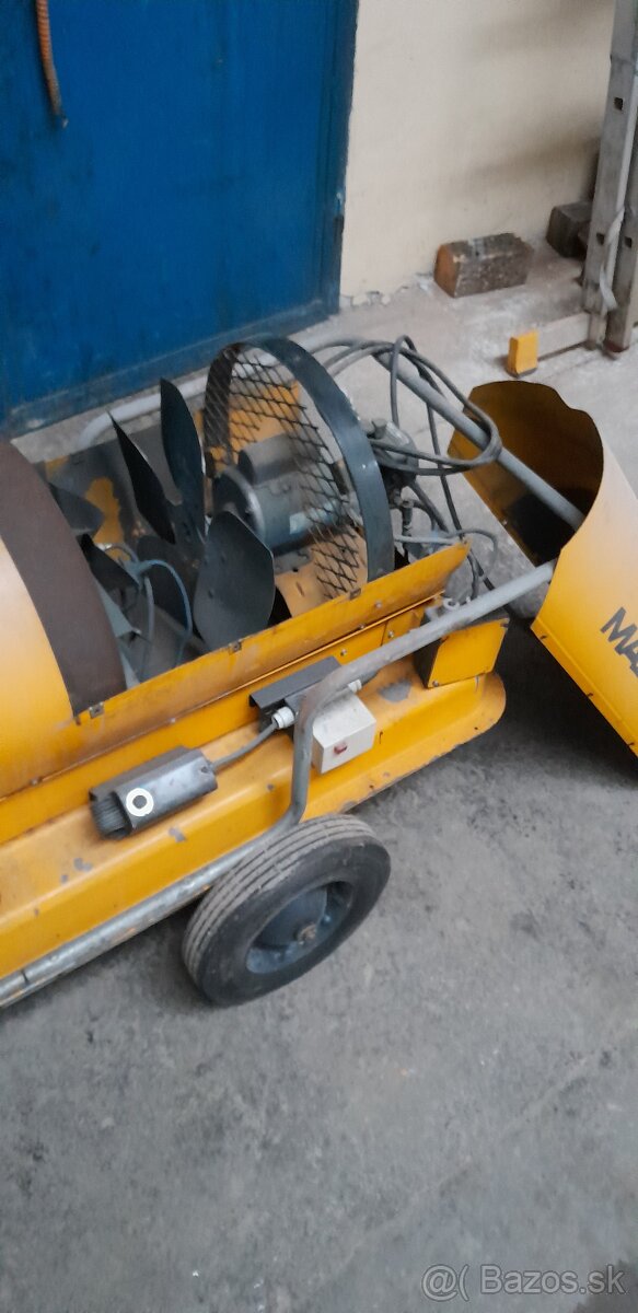 Naftový ohrievač master - 3