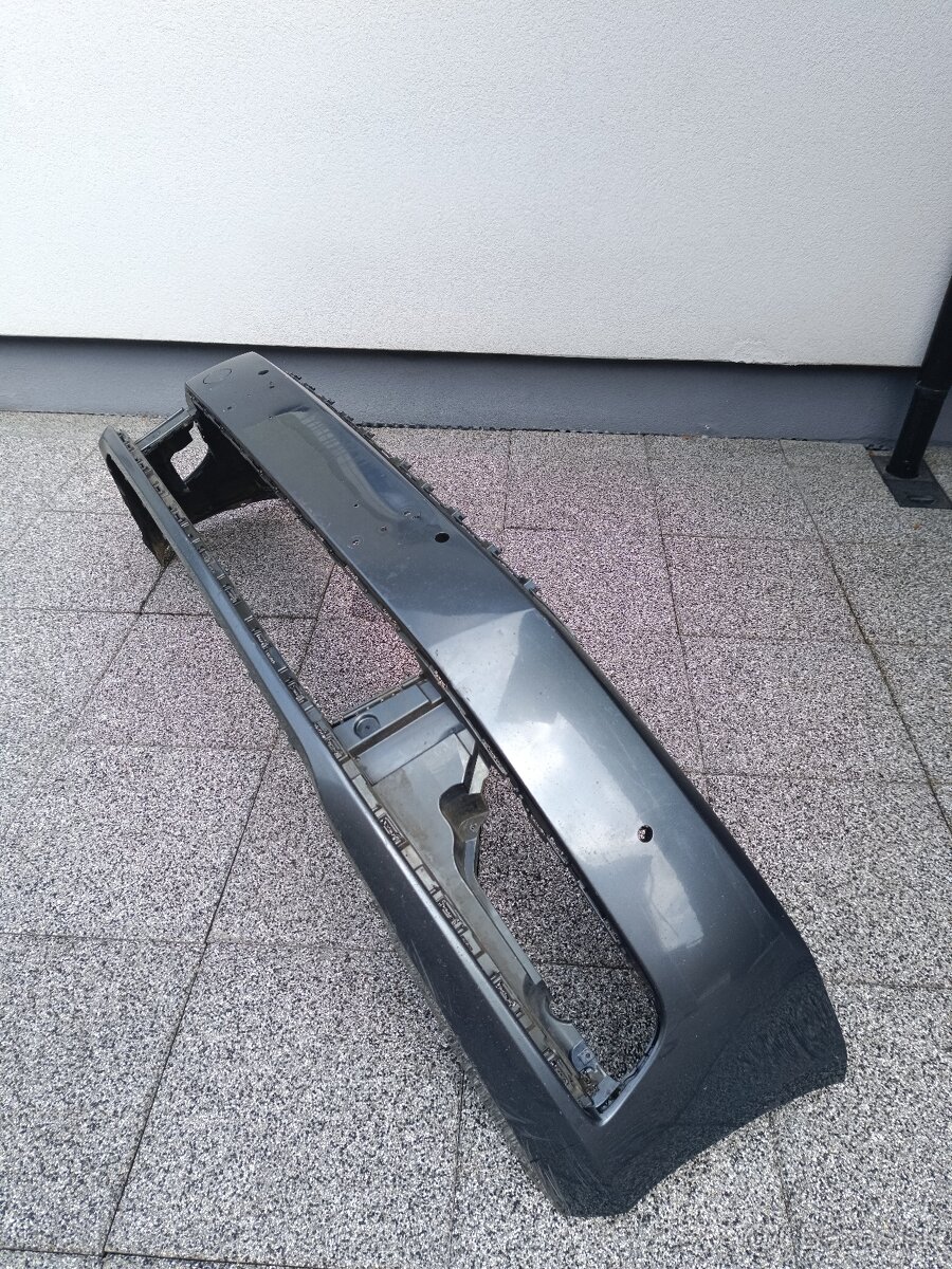 ✅ Predný nárazník Volkswagen Passat B7 - 3