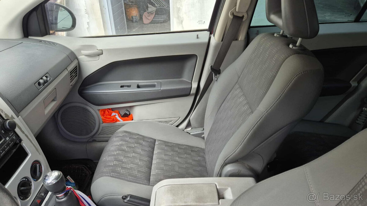 Dodge Caliber 2,0CRD CR 103kw - 3