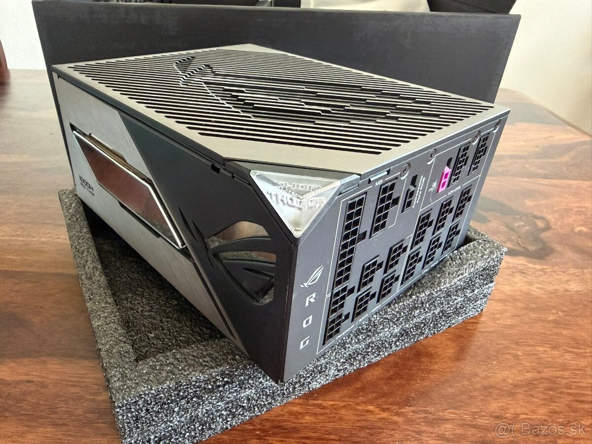 ASUS ROG THOR 1600W Titanium III ATX 3.1 - NOVÝ - 3