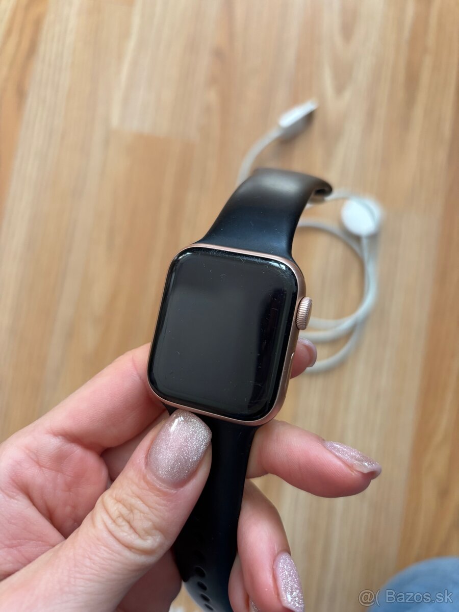 Apple watch - 3