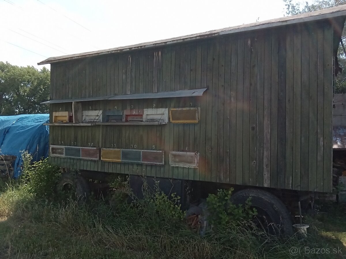 predám včelársky kočovný voz - 3