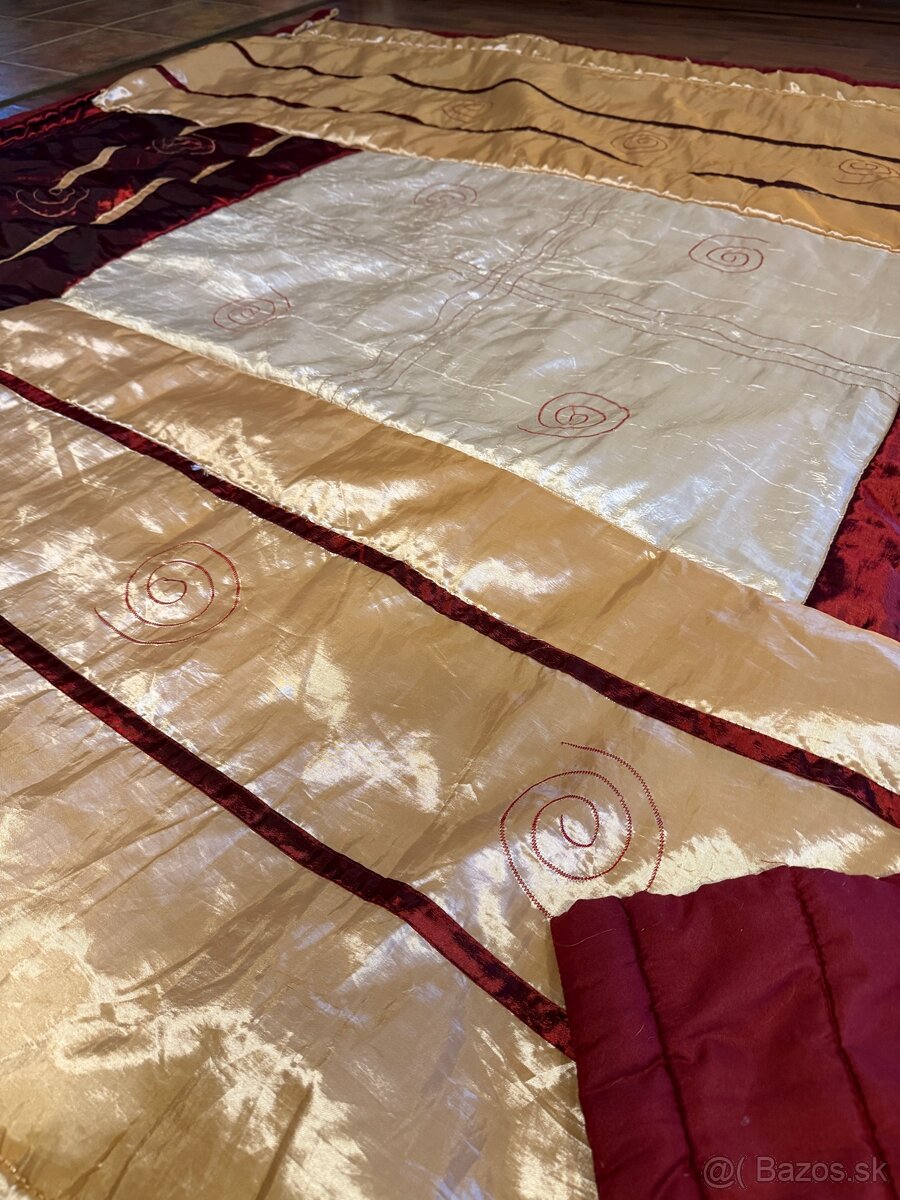 Luxusný obojstranný prehoz na posteľ – 240 × 210 cm - 3
