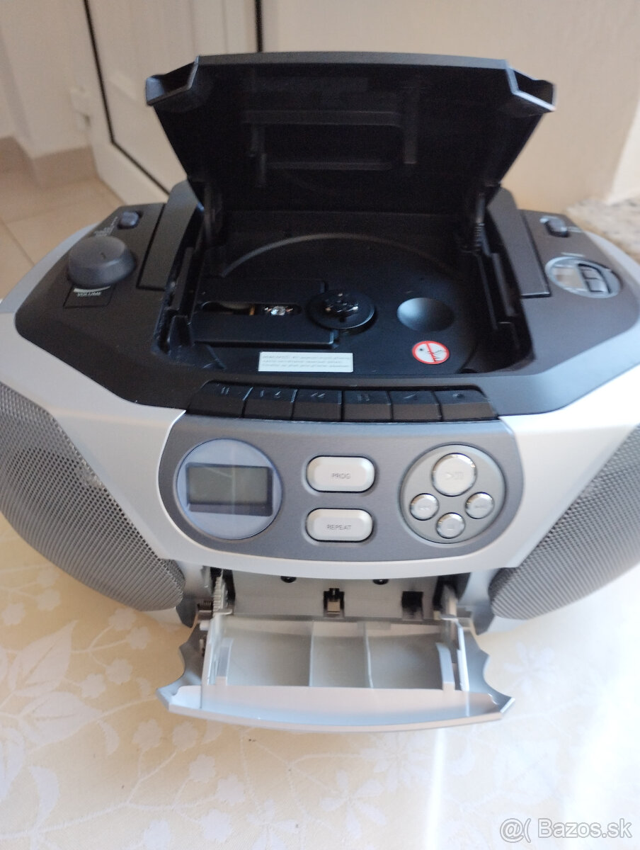 Predám radiomagnetofón - 3