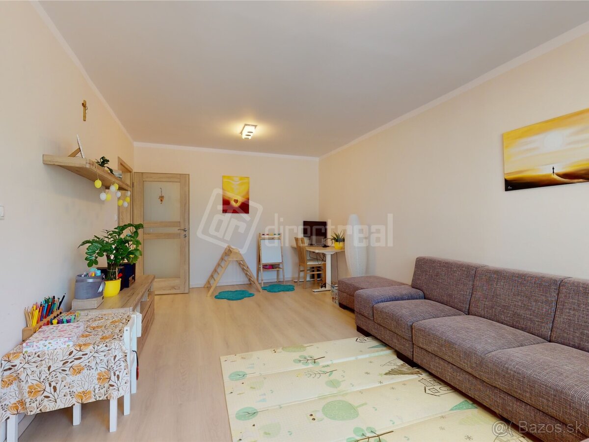 Znížili sme cenu: Priestranný 3-izbový byt po rekonš… - 3