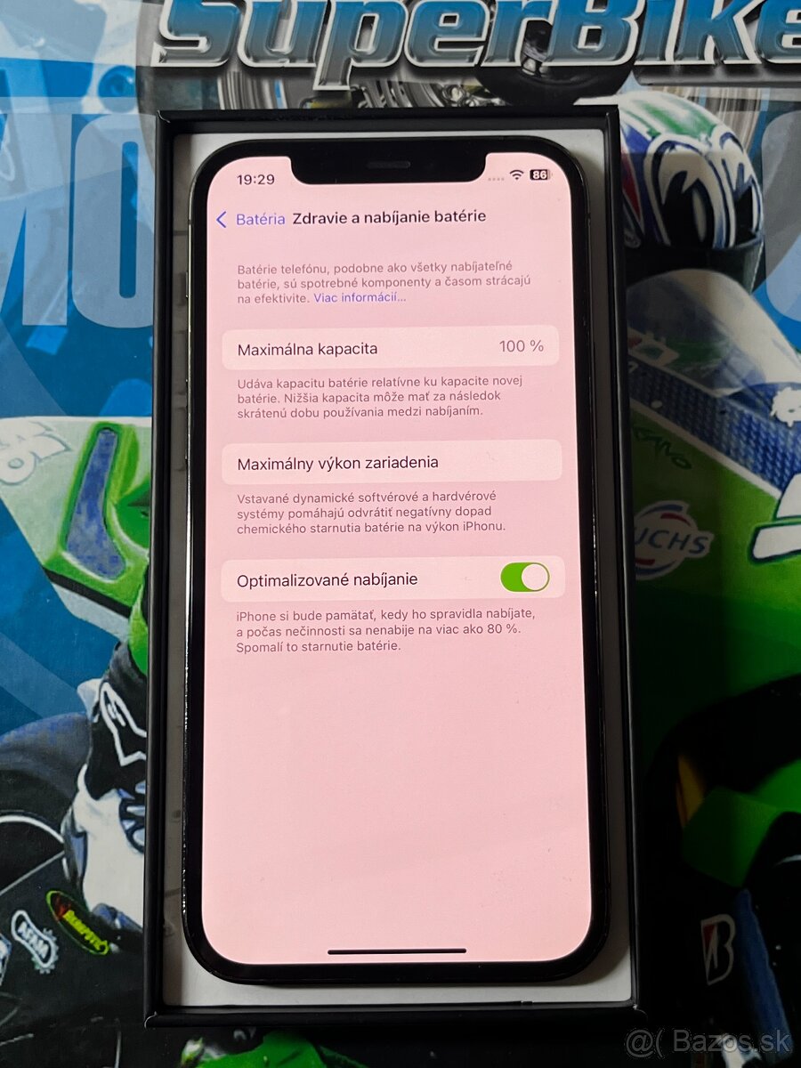 Predám iPhone 12 Pro 256GB - 3