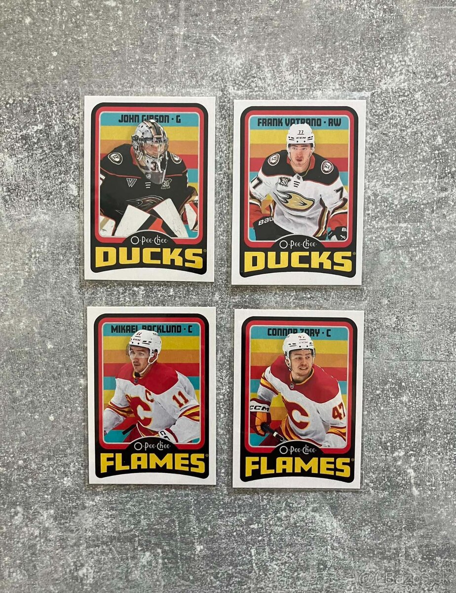 Hokejové kartičky mix NHL 2025 - 3