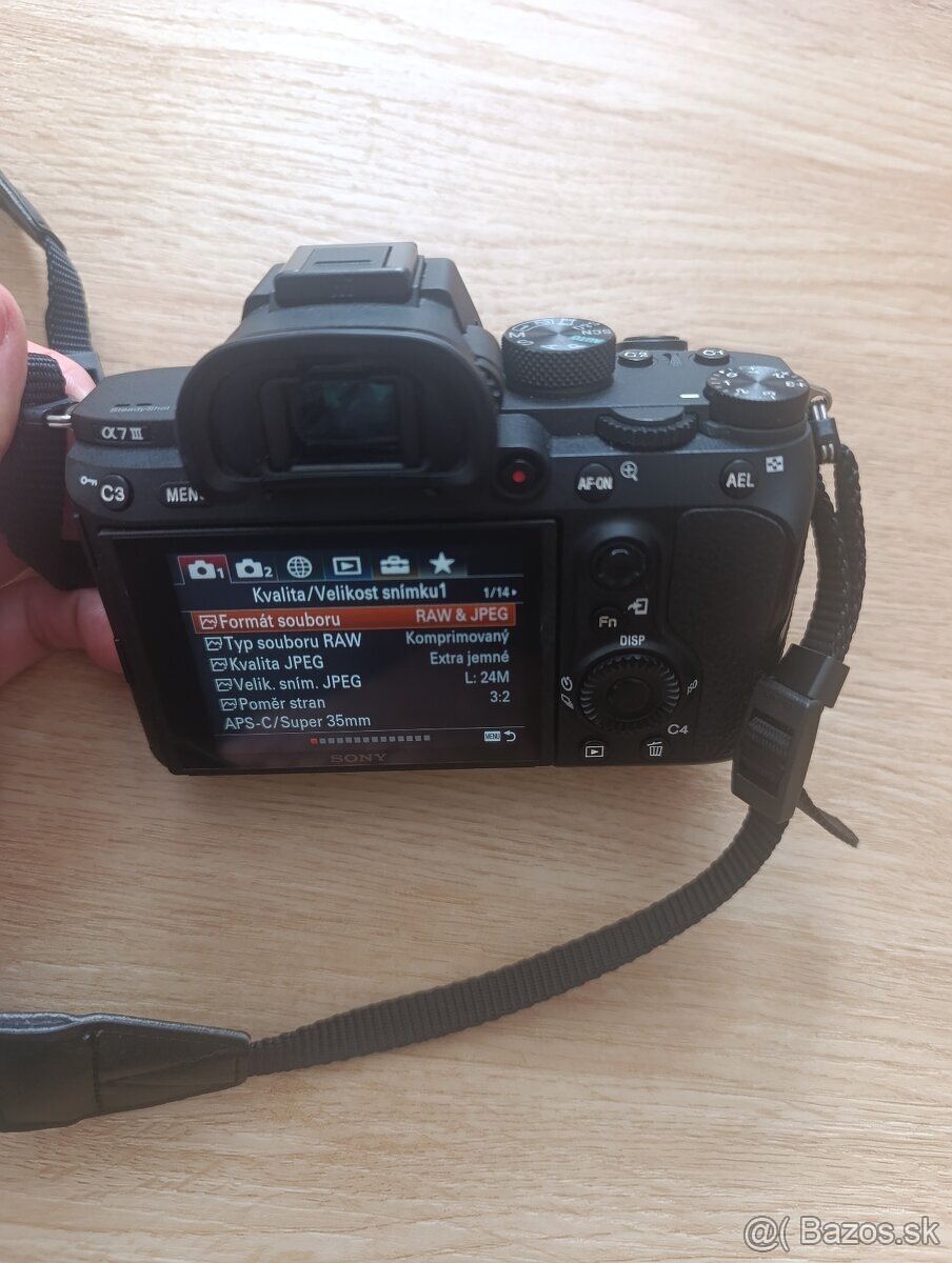 Sony A7 iii - 3