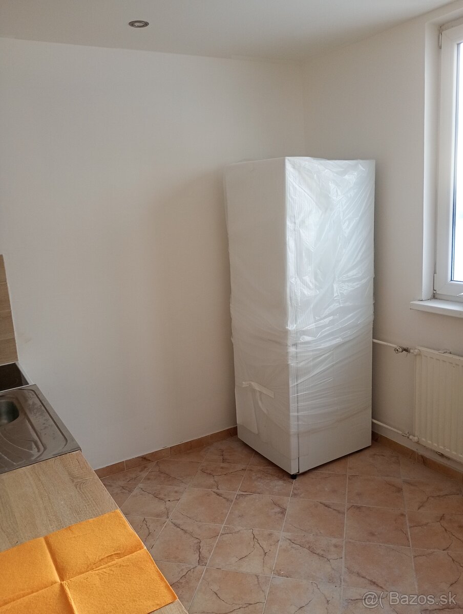dám do prenájmu 3 izb. byt - 3