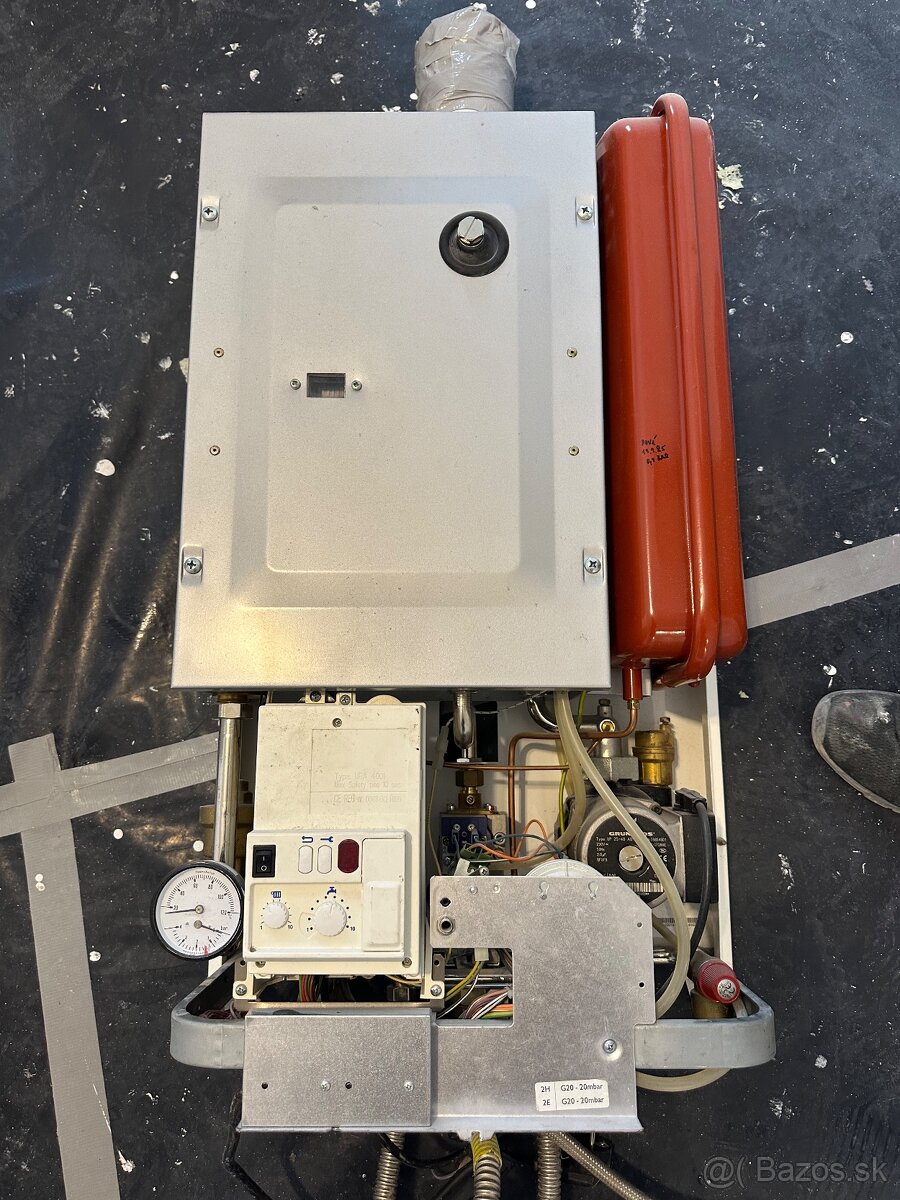 Kotol so zásobníkom Buderus - 3