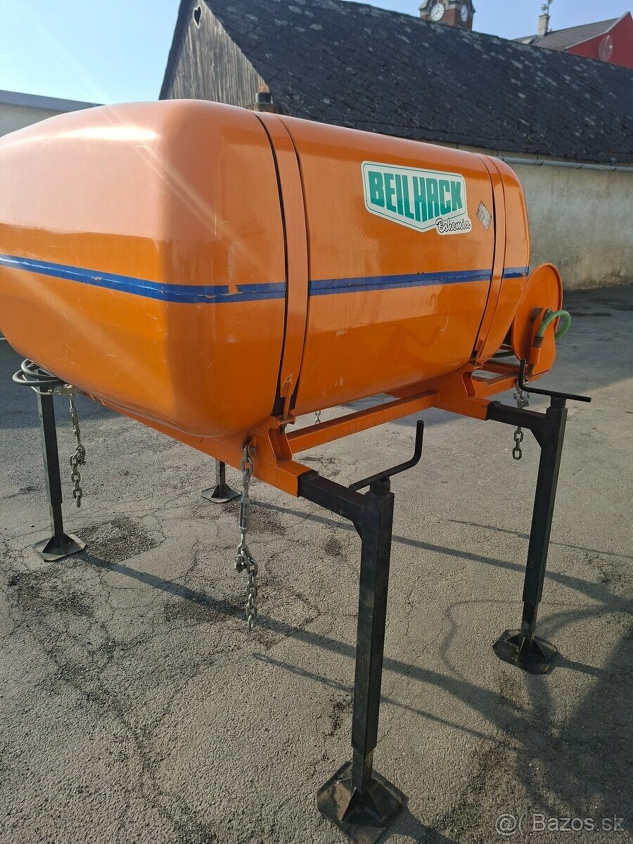 Kropící nádrž na vodu Beilhack CNT 1500 - 3