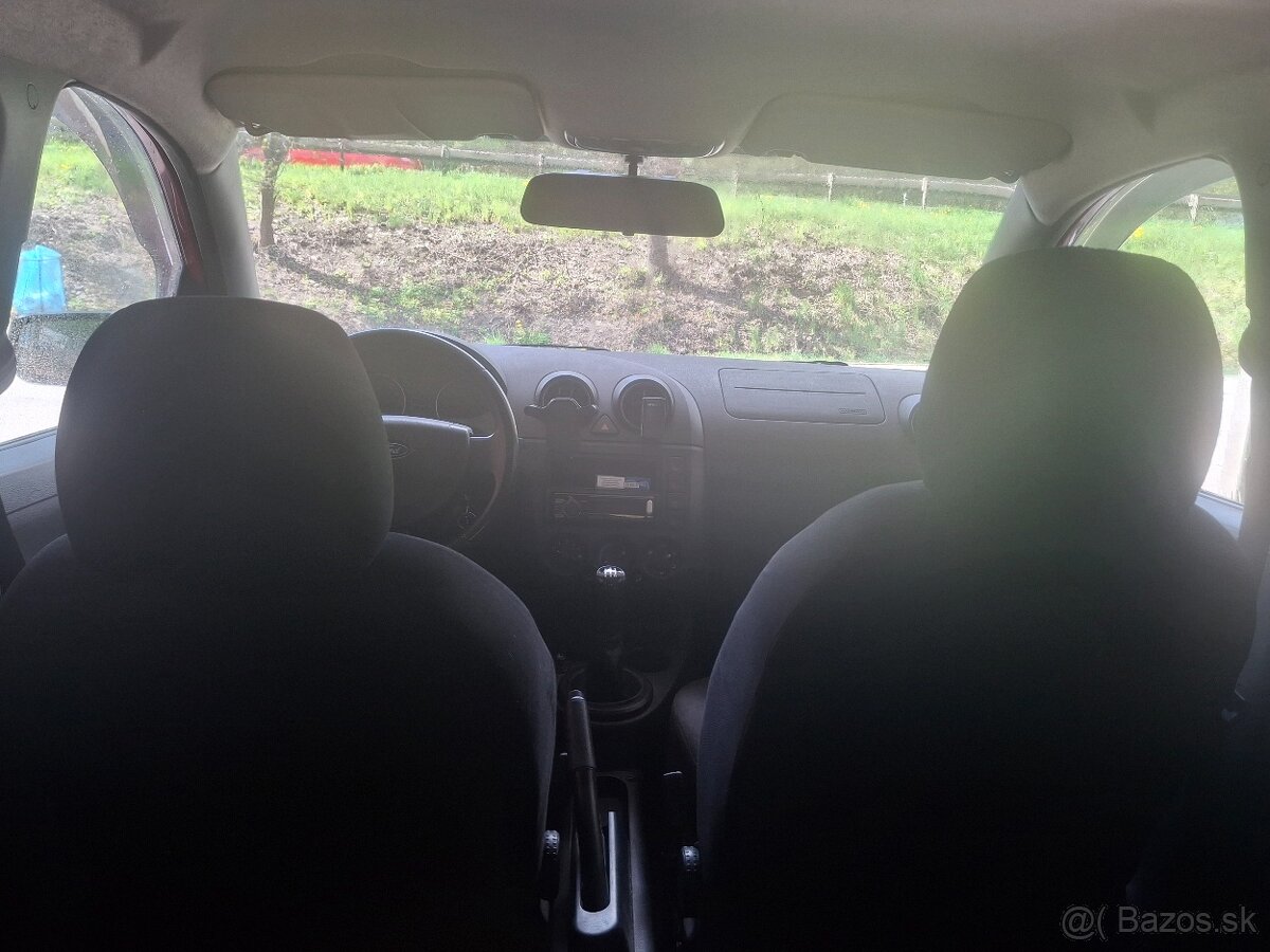 Ford fiesta - 3