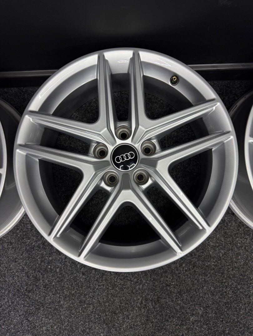Alu Audi 5x112 17” 8W9601025D - 3