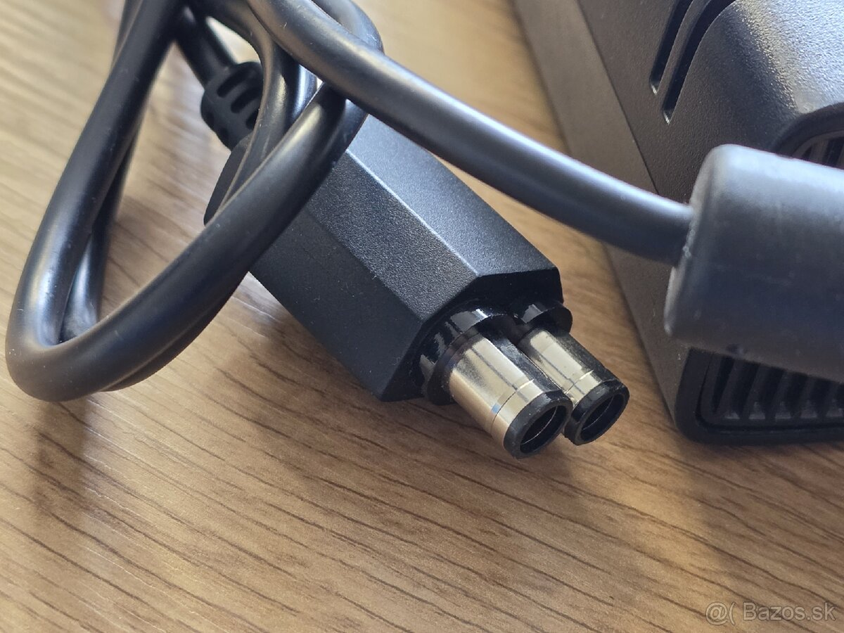 Originál napájací adaptér na Xbox 360 Slim - 3