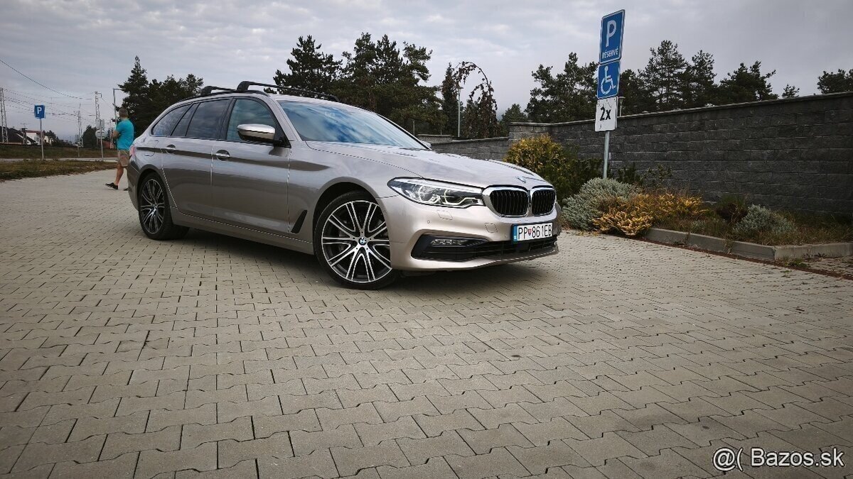 BMW Rad 5 Touring 530d xDrive A/T - 3