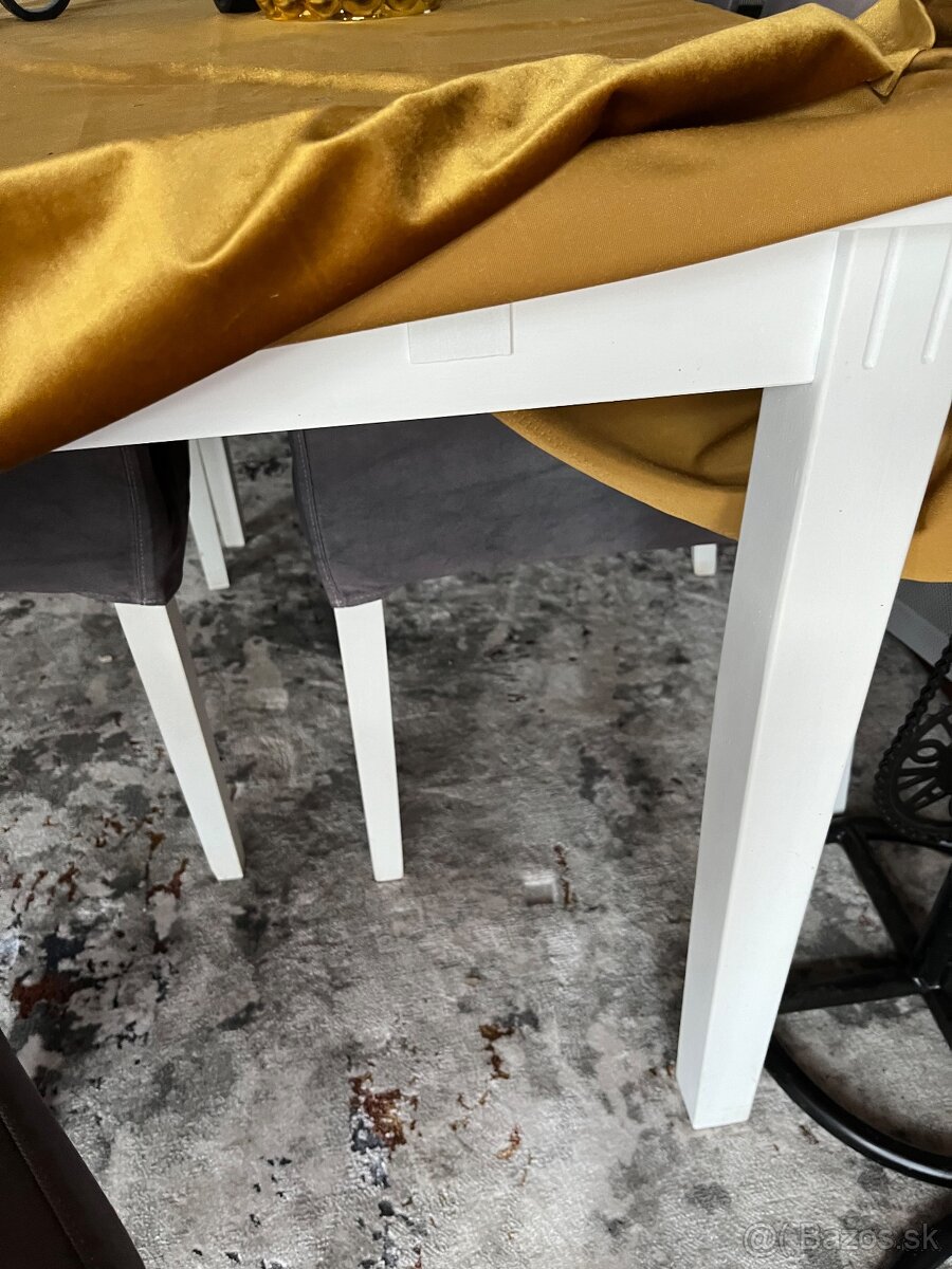 Masívny drevený stôl + 5 kresielok - 3