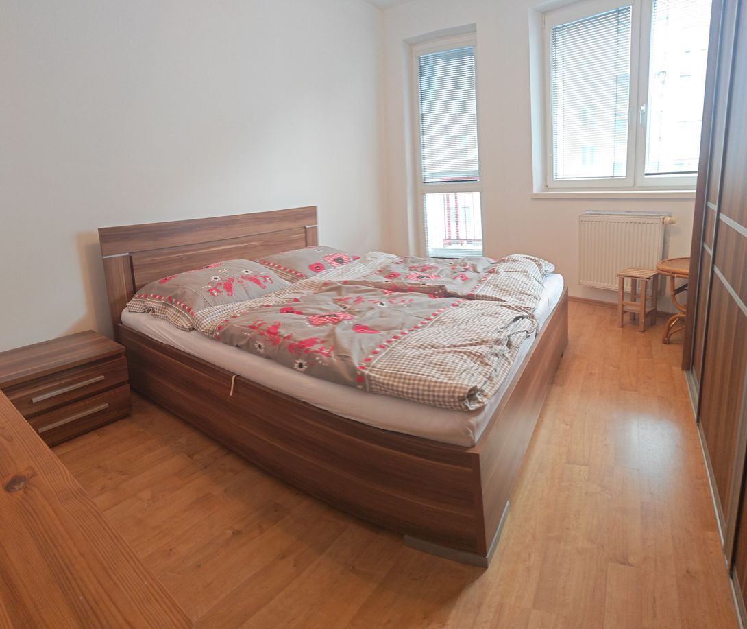 Na prenájom 3-izbový byt centrum Malacky - 3