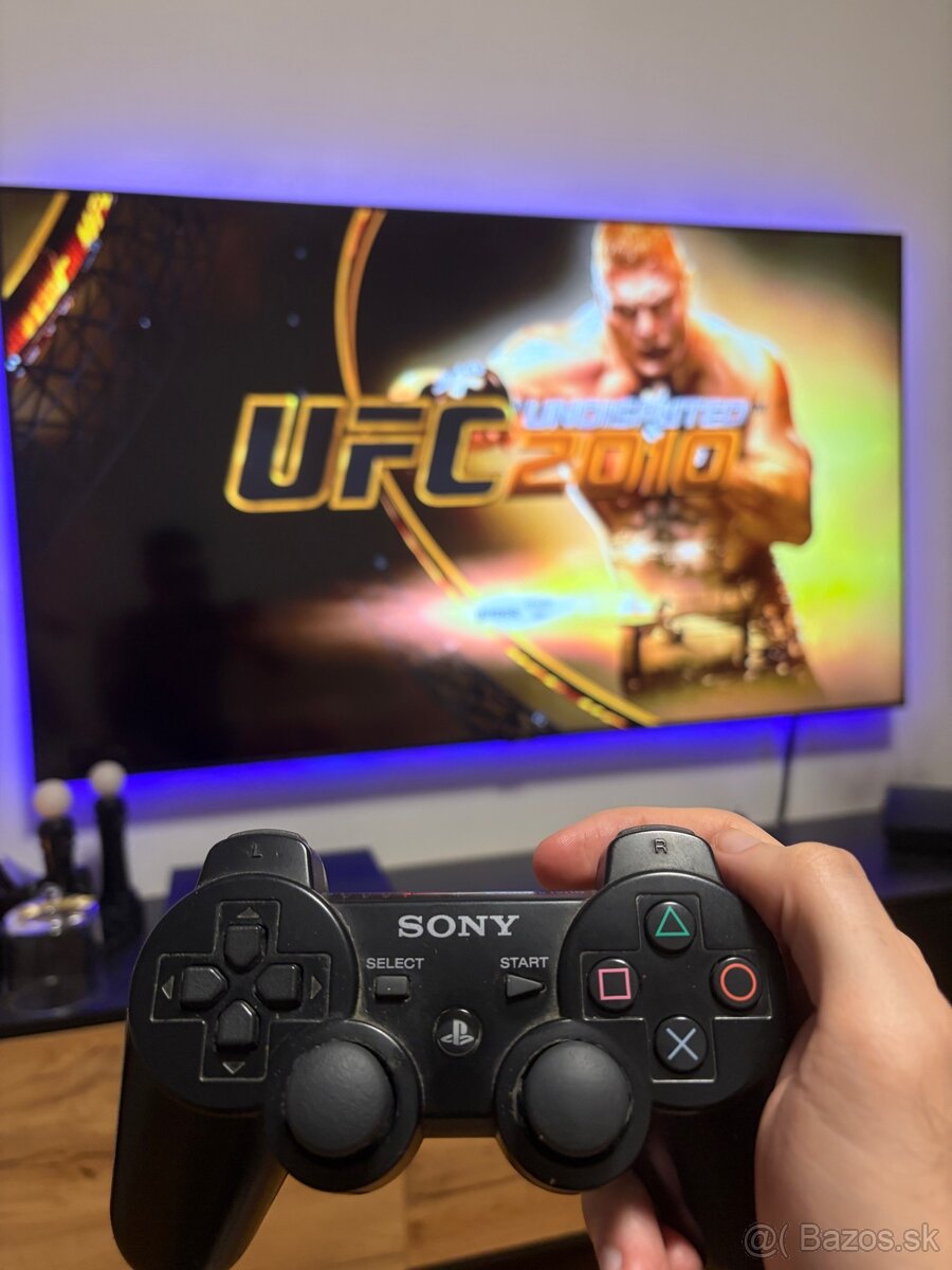 Playstation 3 slim 160gb top stav + hry - 3