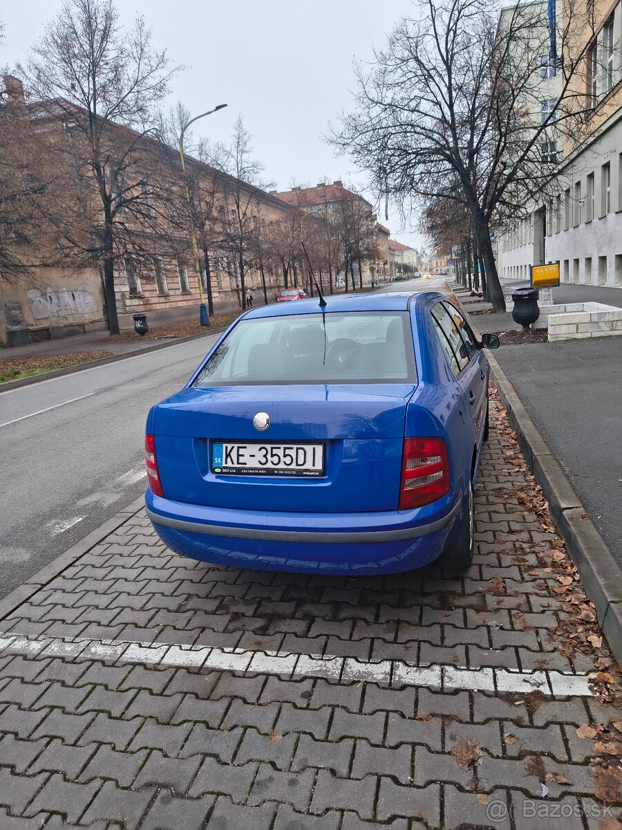 škoda Fabia sedan 1.4 MPI 2001 rok výroby - 3