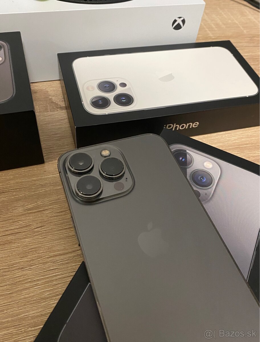 iPhone 13 Pro 100% 🔋 - 3