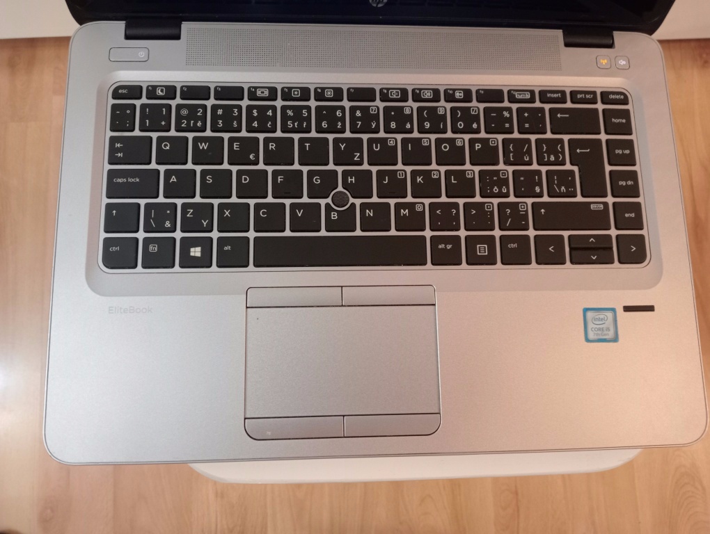 predám Hp 840 G4 , Intel core i5, 16gb ram ,dotykový displej - 3