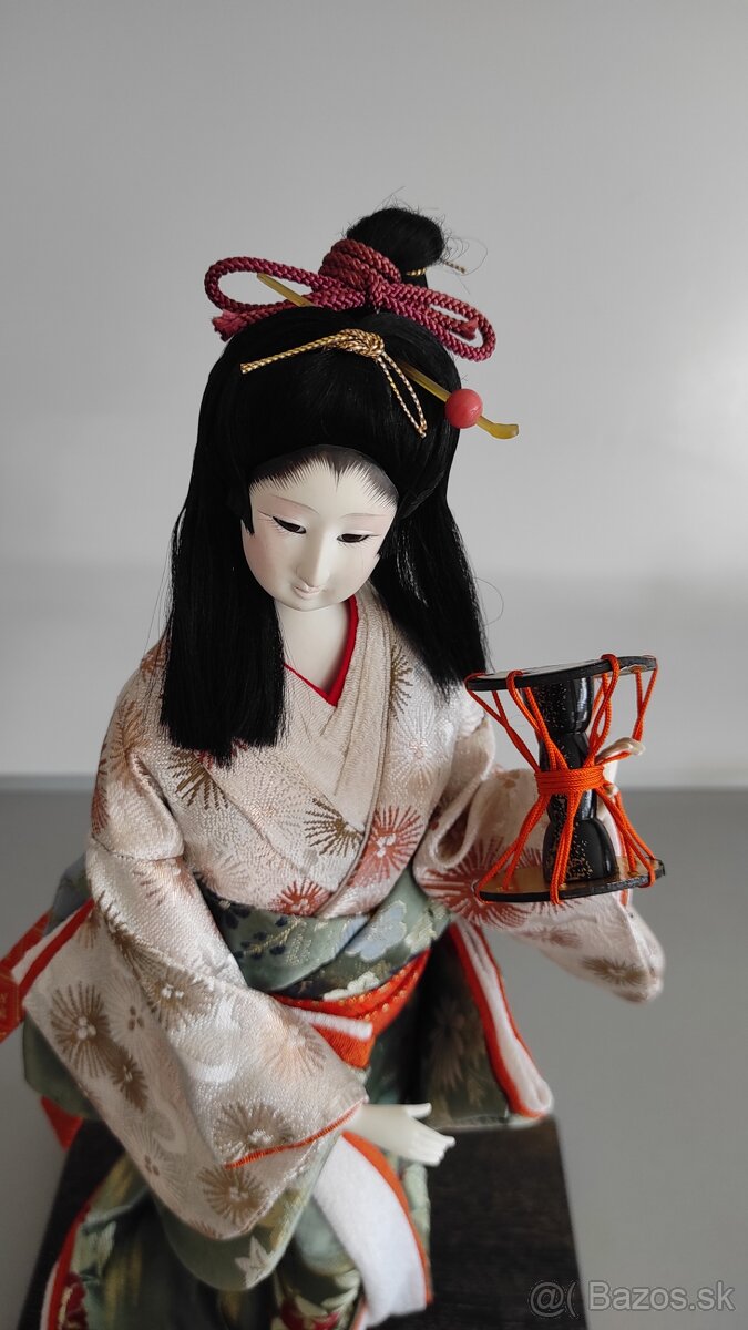 Japonská bábika s bubnom - 3