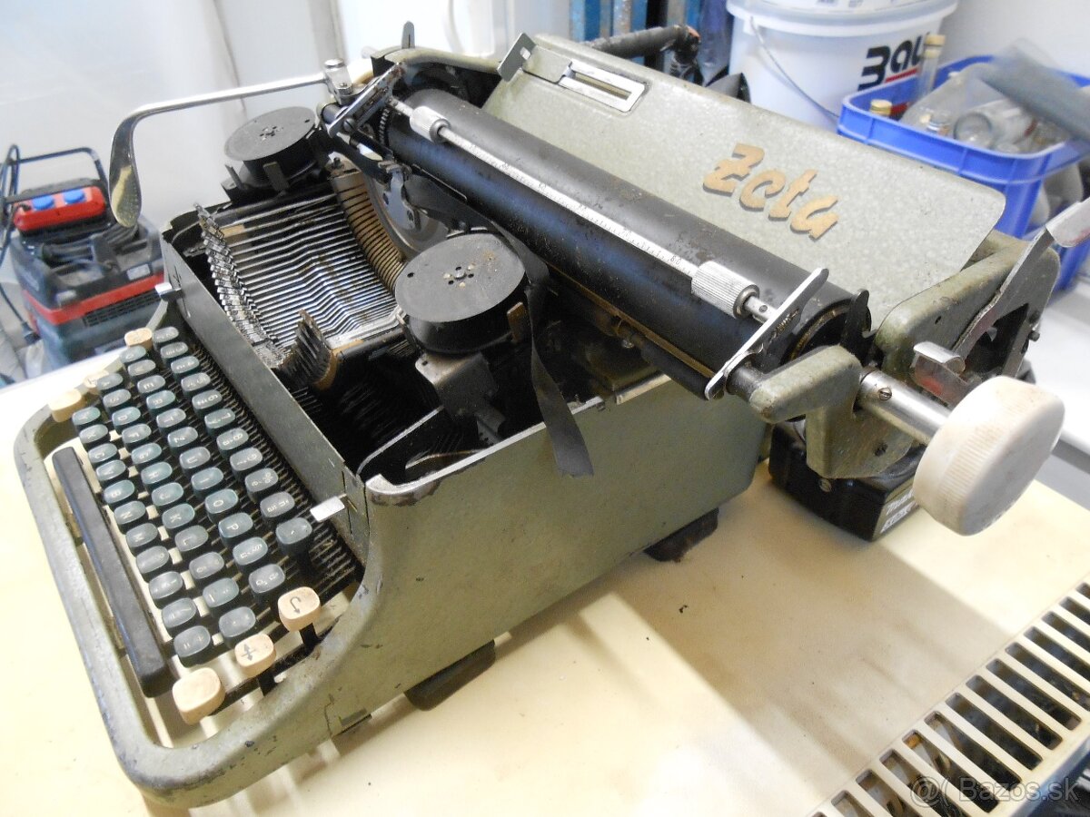Písací stroj ZETA - 3