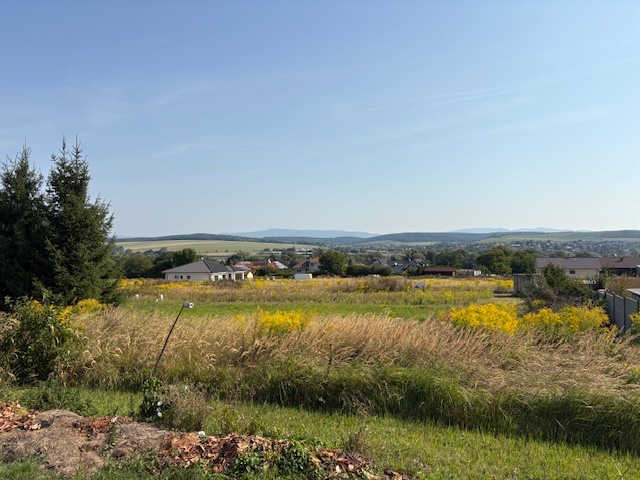 STAVEBNÝ POZEMOK 864m2, HRAŠOVÍK - 3