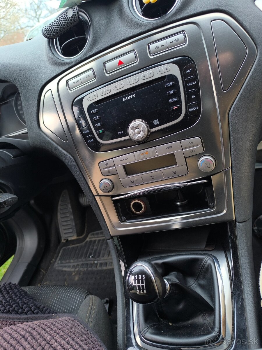 Rozpredám Ford Mondeo 2.0 tdci - 3