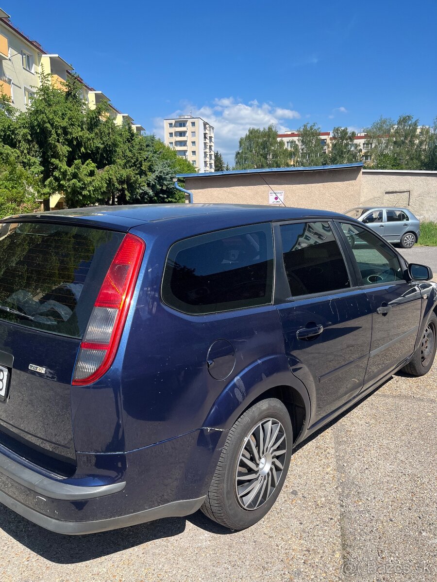 Predám Ford Focus z roku 2005. - 3