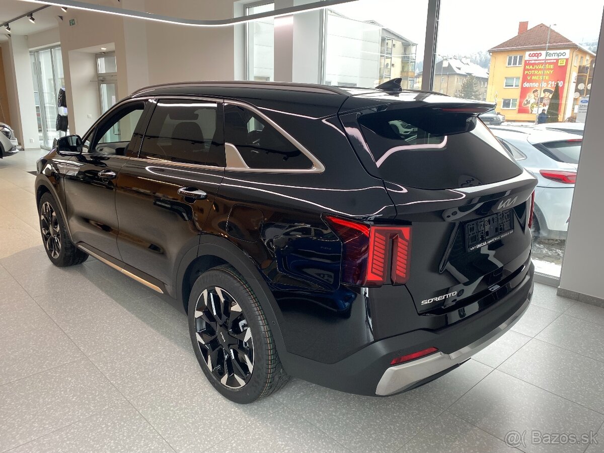 SORENTO 2,2 CRDI AWD PLATINUM 5S - 3