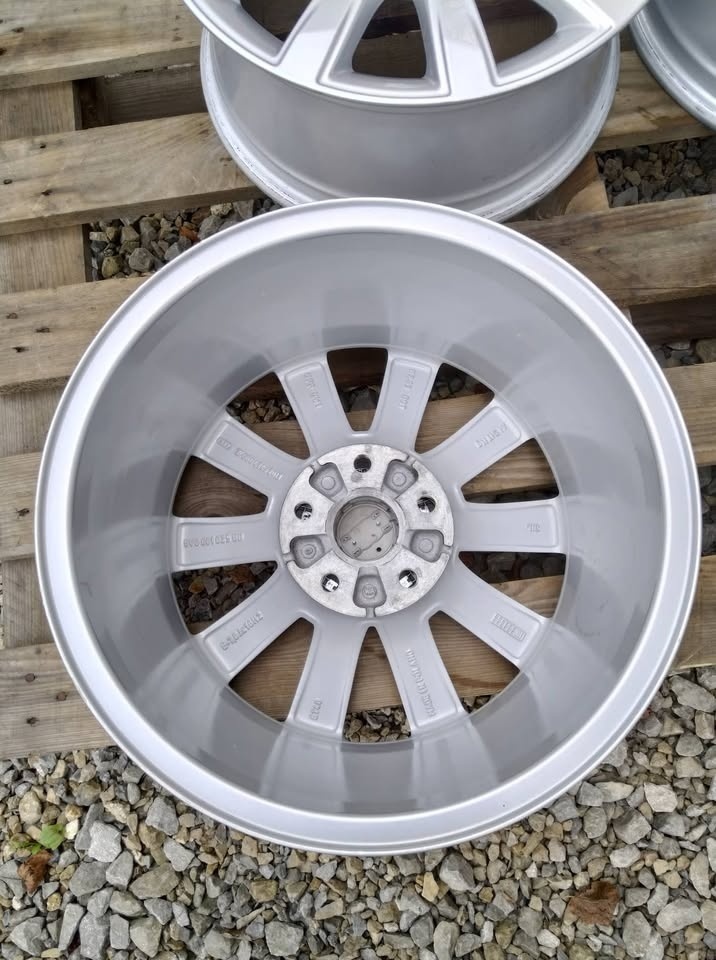 AUDI A3 16" alu originál + pneu. - 3