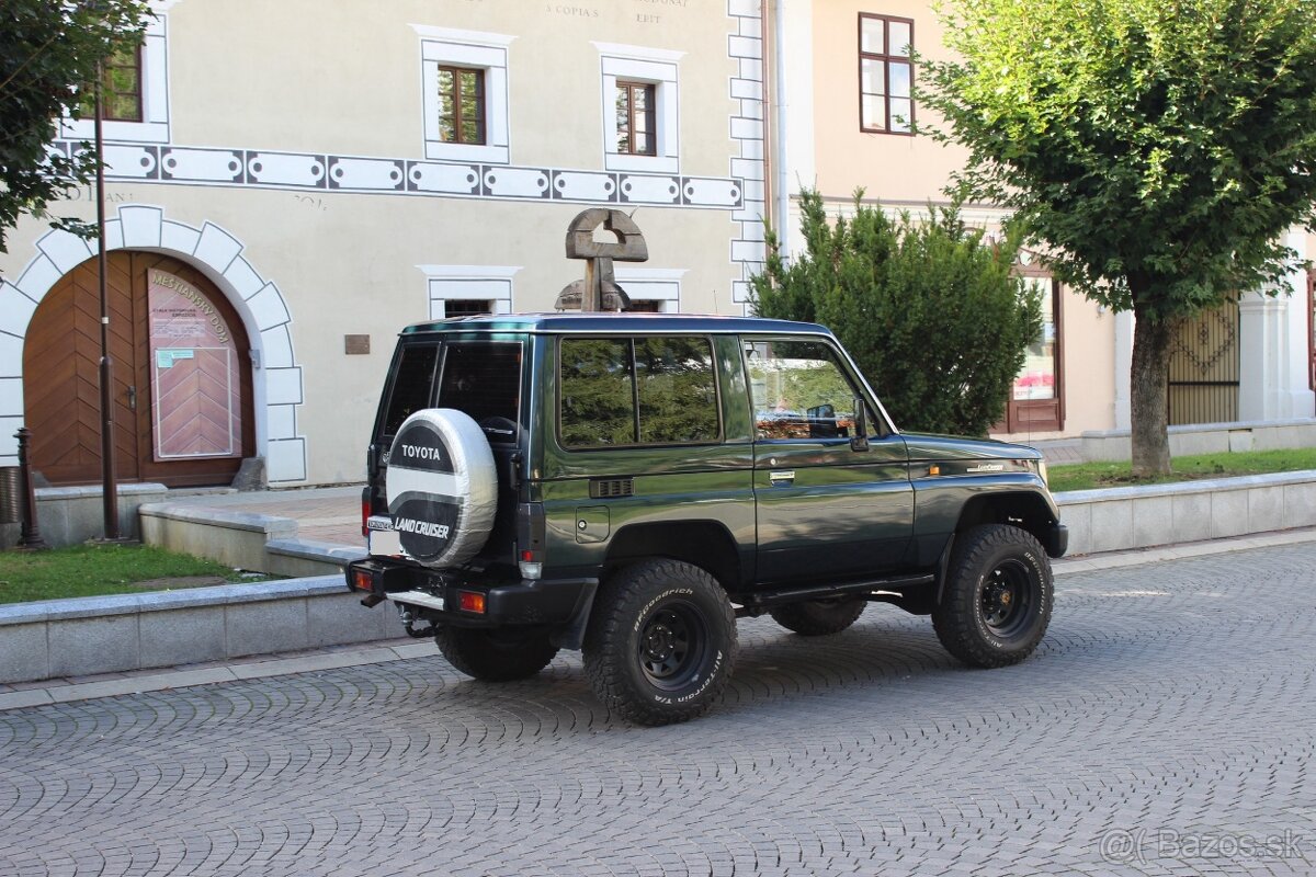Toyota Land Cruiser Kzj 70 - 3