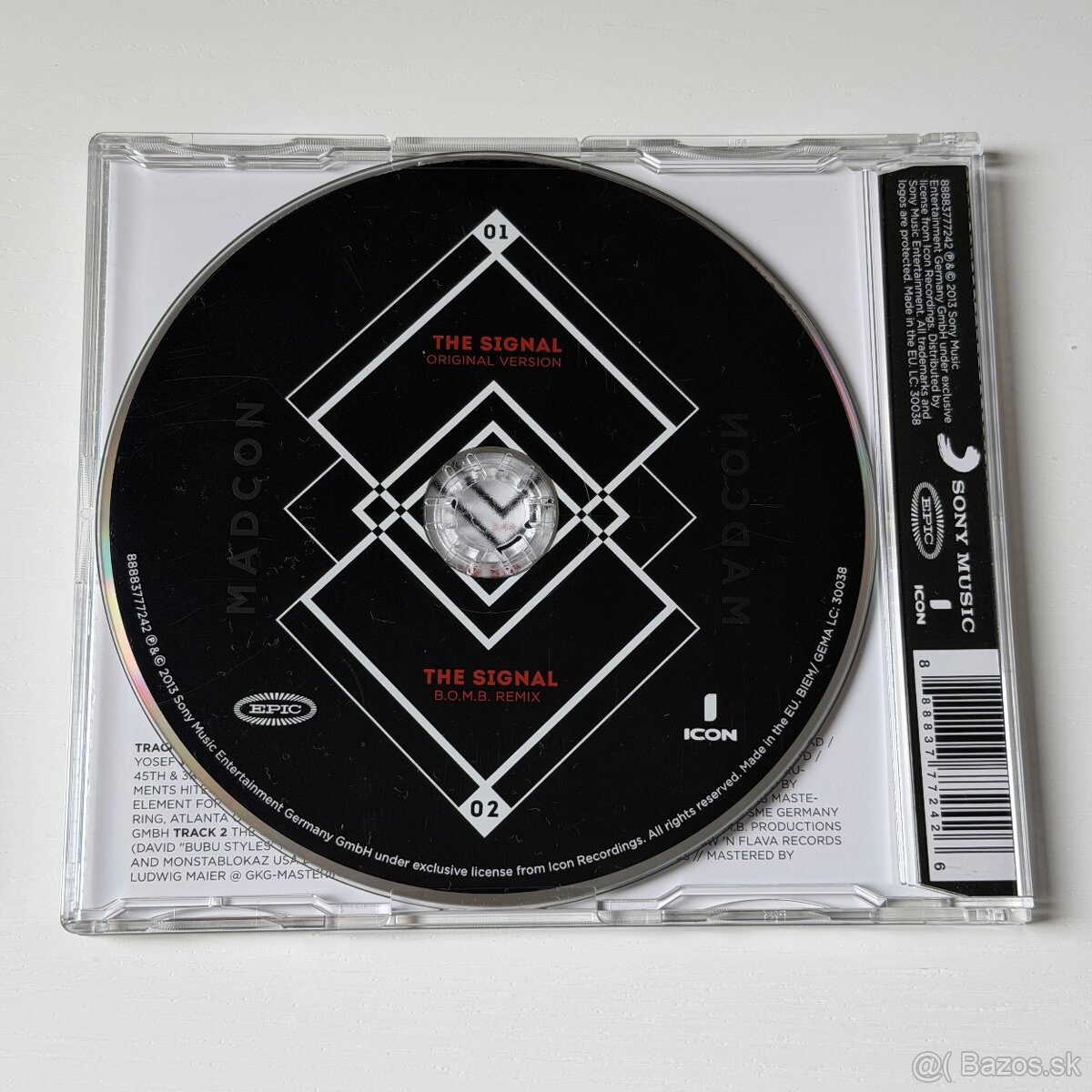 Madcon - The Signal - 3