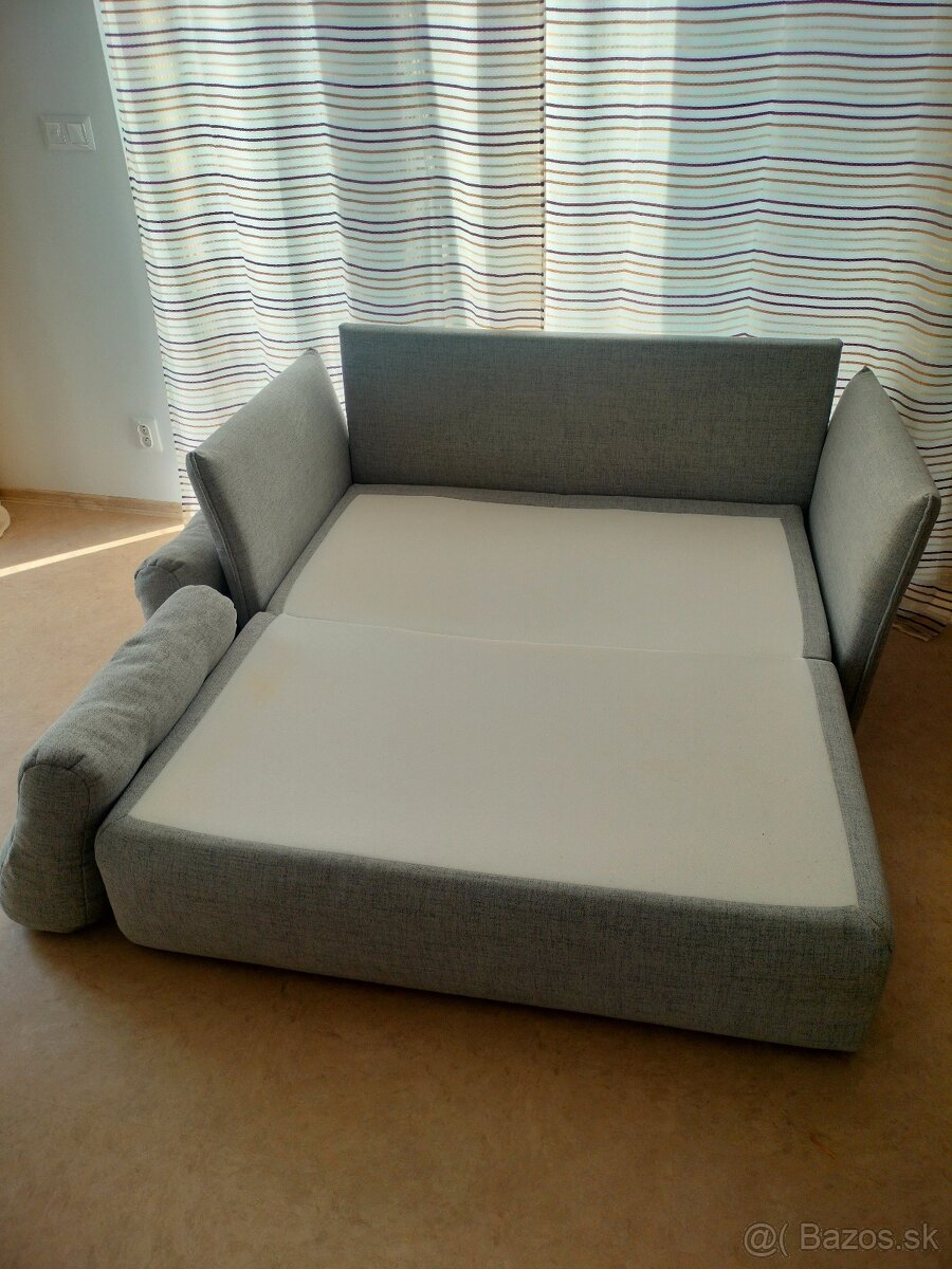 Rozkladacia pohovka s úložným priestorom - 3