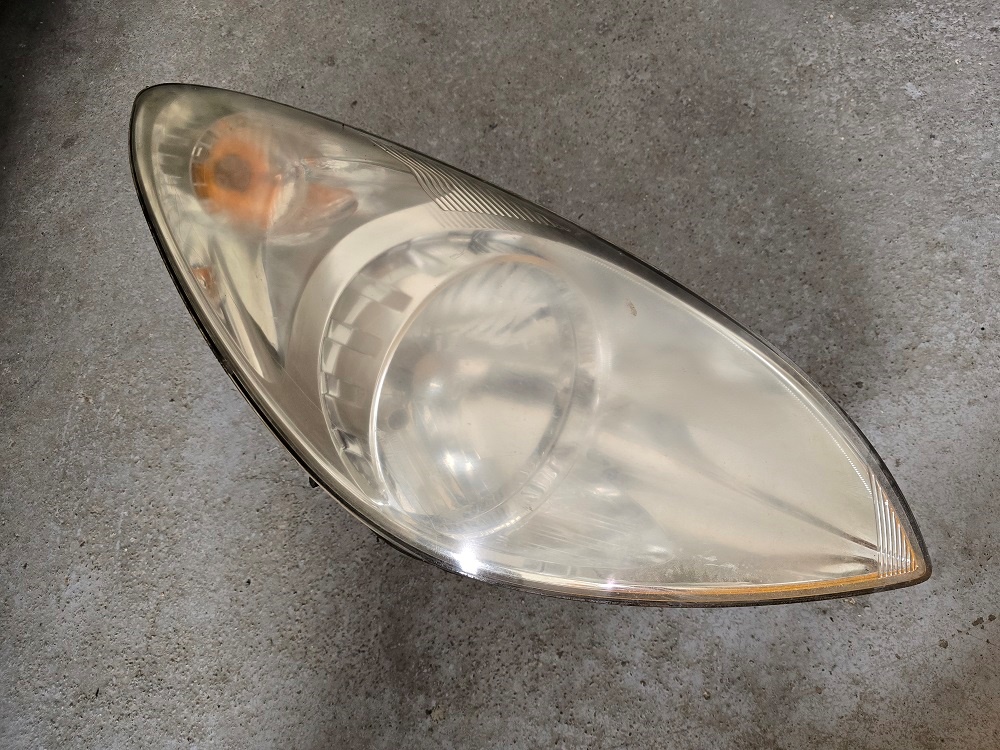 Predné svetlá Hyundai i20 - 3