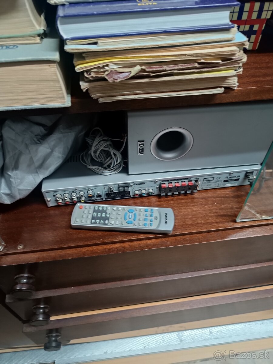 Predám funkčný video-rekordér SG-U - 3