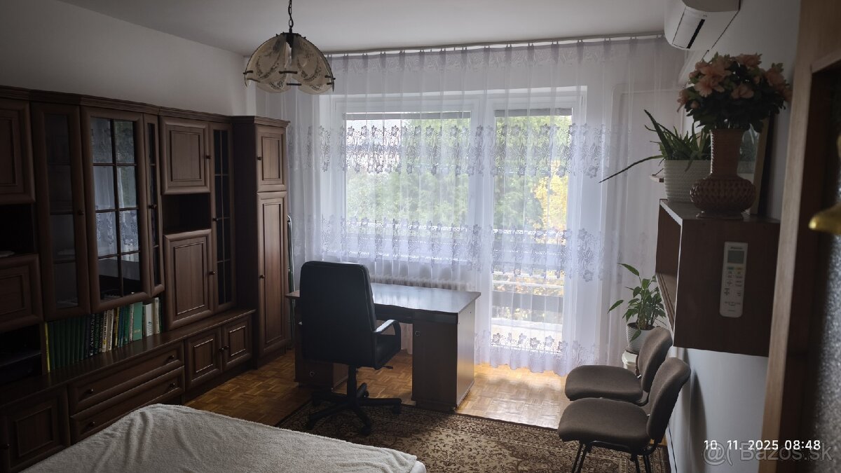 Spoločné bývanie v rodinnom dome. - 3