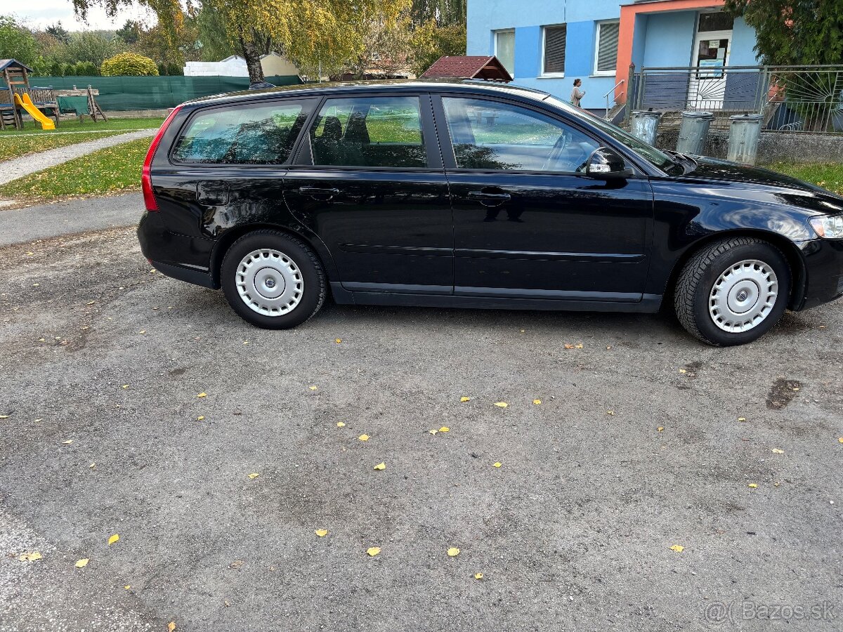 VOLVO V50 1.6 D - 3