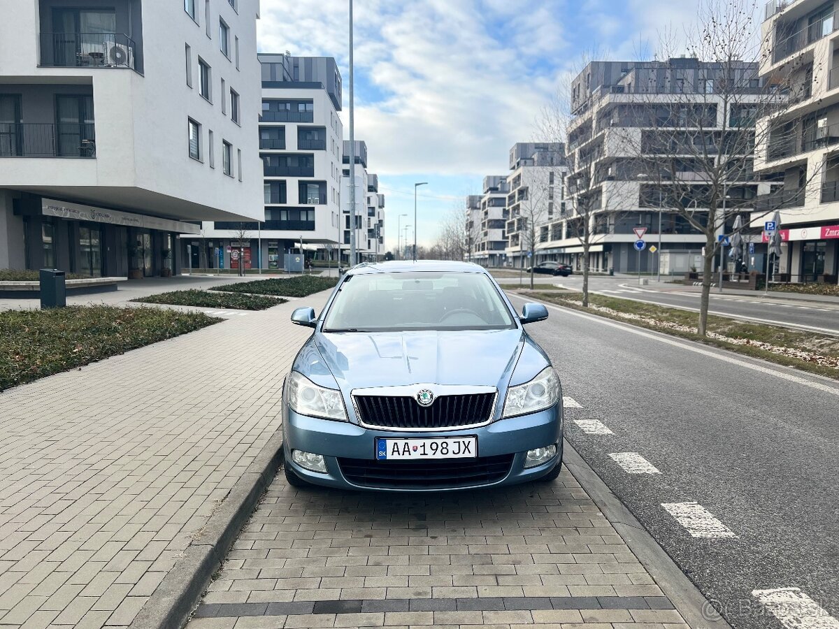 Škoda Octavia 2 sedan 1.6 TDi - 3